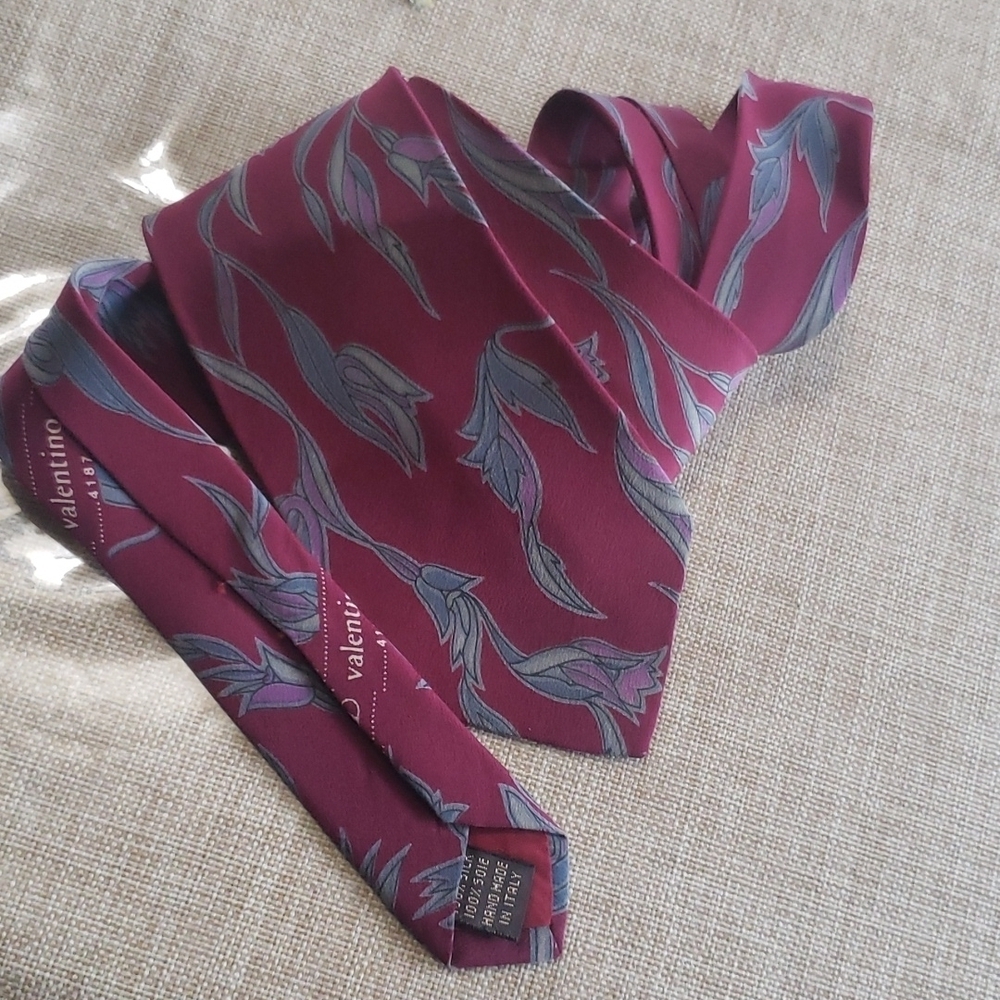 Valentino burgundy and blue vintage tie